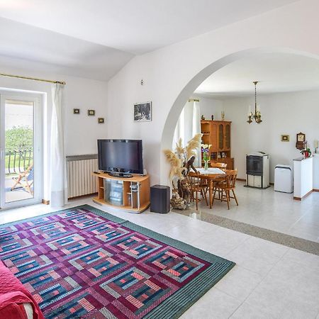 2 Bedroom Cozy Apartment In Grado Exterior photo